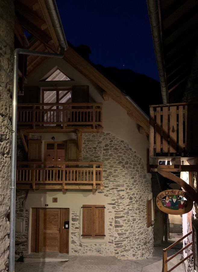 Holiday home Maison Cluaran